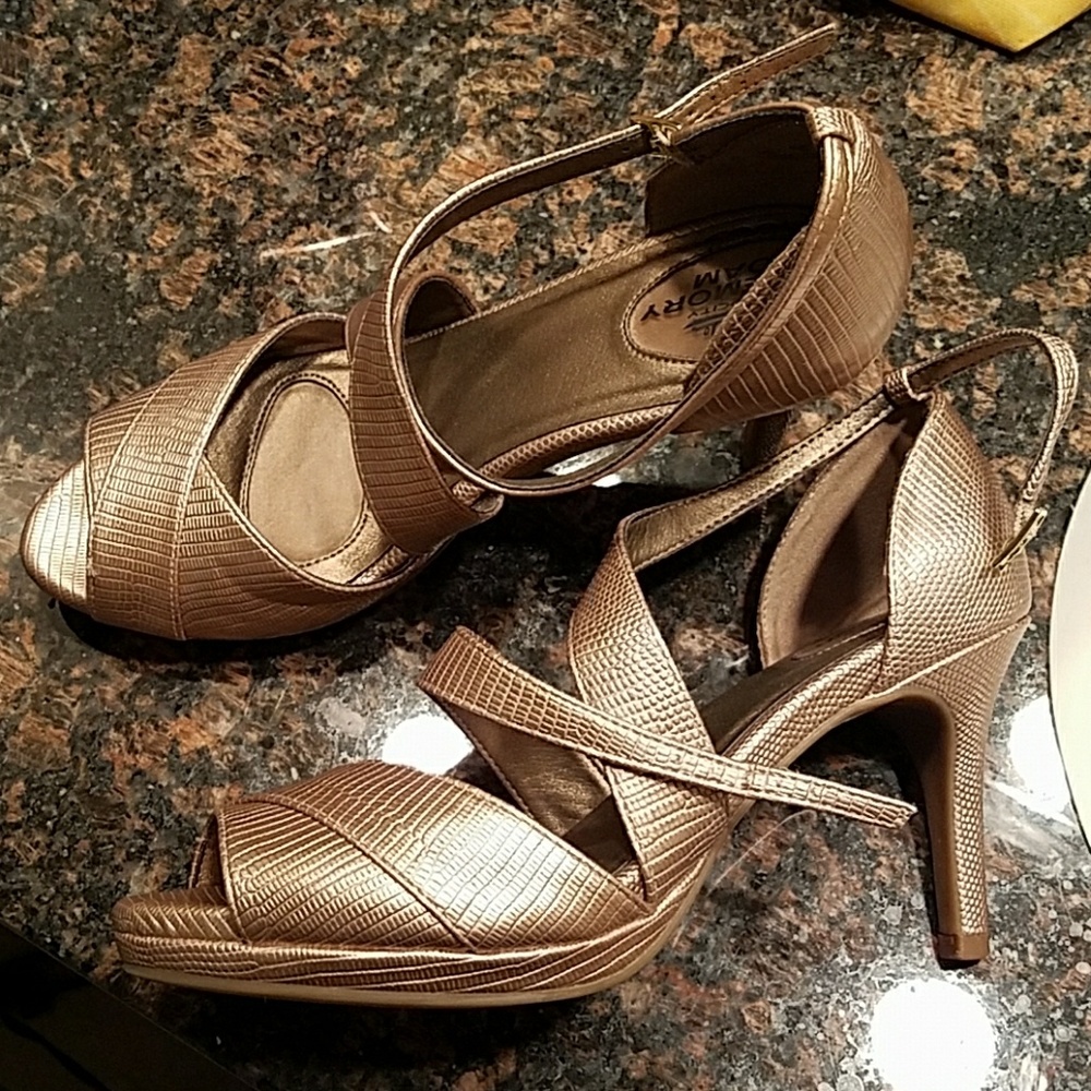 Rose gold heels